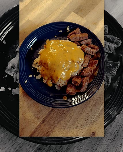Jalapeño fruit sauce Rice and Steak