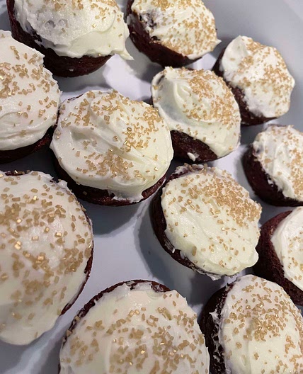 Chocolate Cherry Cake/Cupcakes