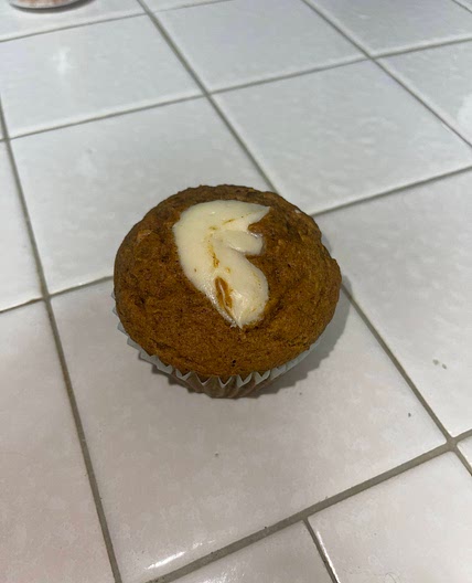 Pumpkin cream cheese muffins 