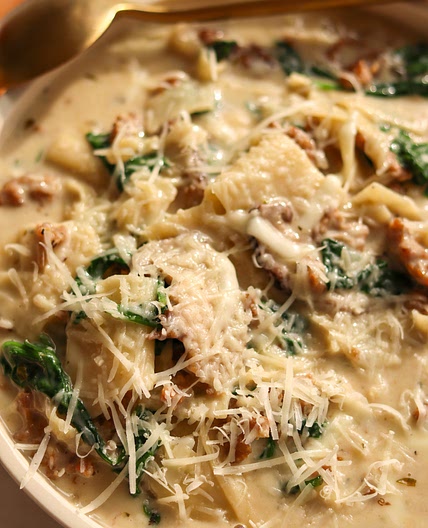 One Pot Creamy White Lasagna Soup