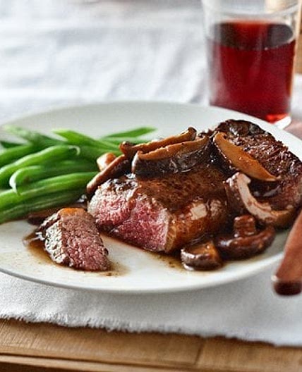Contrefilet de boeuf aux champignons