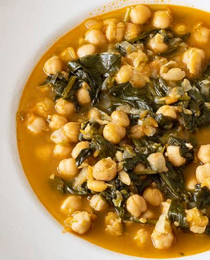 Guiso de Garbanzos con Espinacas y Tomate