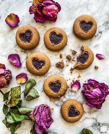 Jammy Sweetheart Cookies