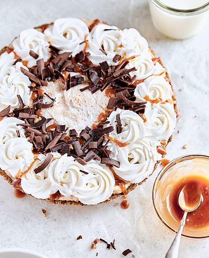 Caramel Pecan Turtle Pie