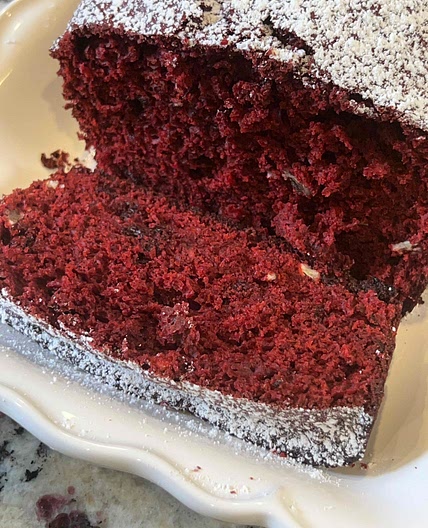 Red Velvet Banana Bread 