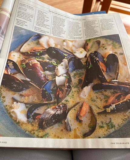 Mussel chowder with cod & cider