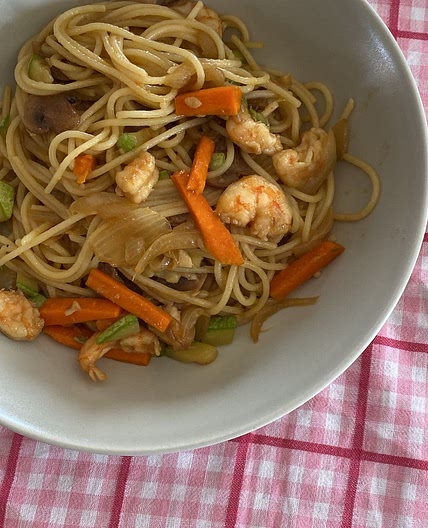 Espaguetis con gambas 🍤
