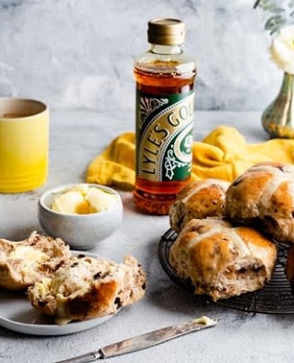 Chocolate Chip Hot Cross Buns