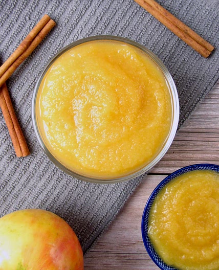 Homemade Peach Applesauce (Vegan)