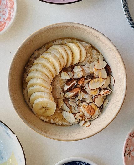 Banana Date Blended Oatmeal
