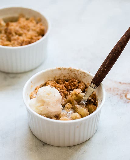 Mini Apple Crumble 