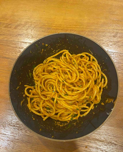 Shallot and anchovy pasta