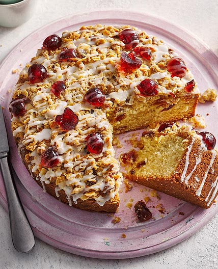 Cherry Bakewell Cake