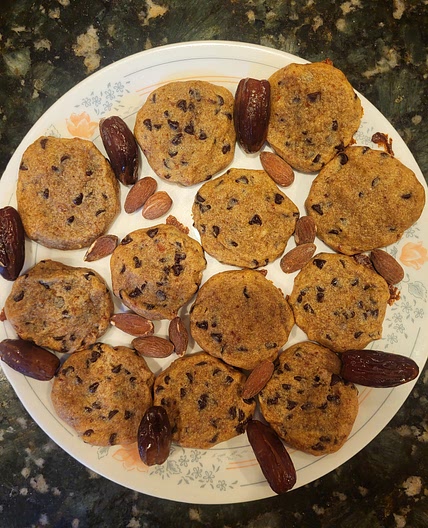 Almond Date Cookies