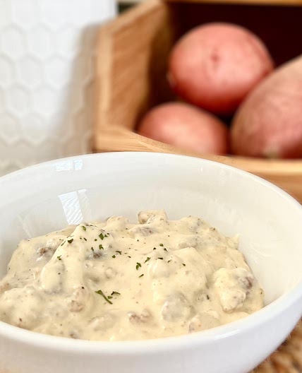 Cia’s Breakfast Sausage Gravy
