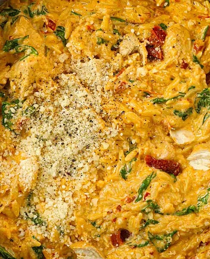 Marry Me Chicken Orzo {One Pot}