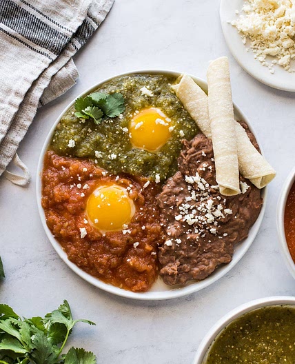 Huevos Divorciados