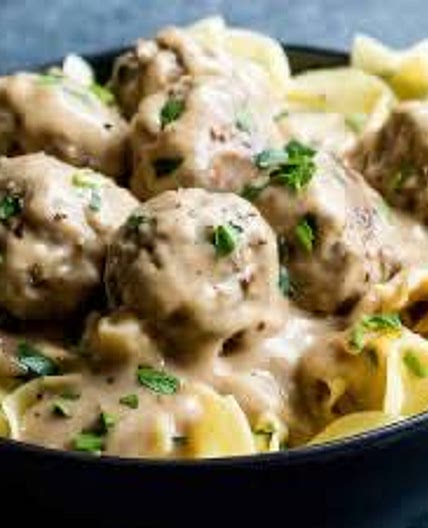 Kroger’s Swedish Meatballs with Egg Noodles