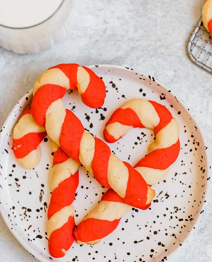 Candy Cane Cookies (Mom 1987)