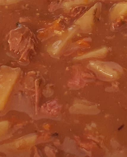 Tavë me Qepe (Beef Soup)