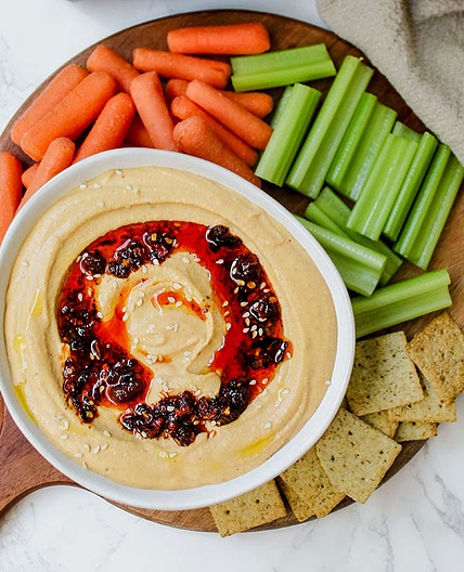 Chili crisp hummus