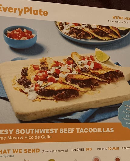 Cheesy Southwest beef tacobillas