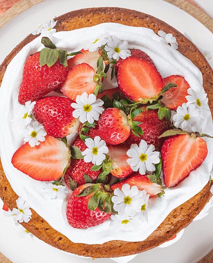 Strawberry and Whipped Cream Cake