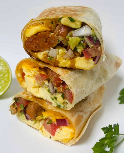 Easy Wrap with Scrambled Eggs and Sausage