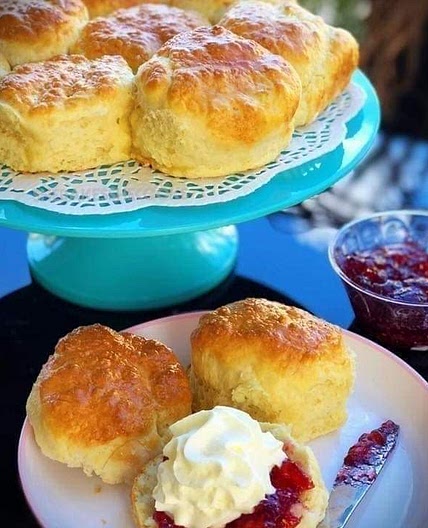 Lemonade scone