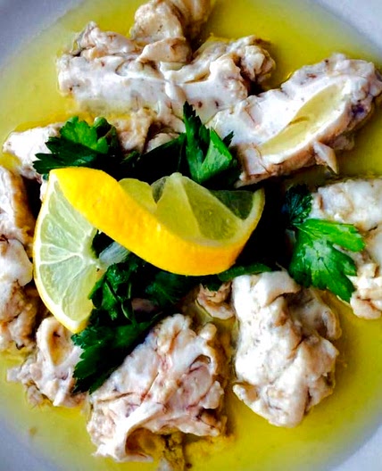 Cooked Sheep Brain with Lemon Sauce
