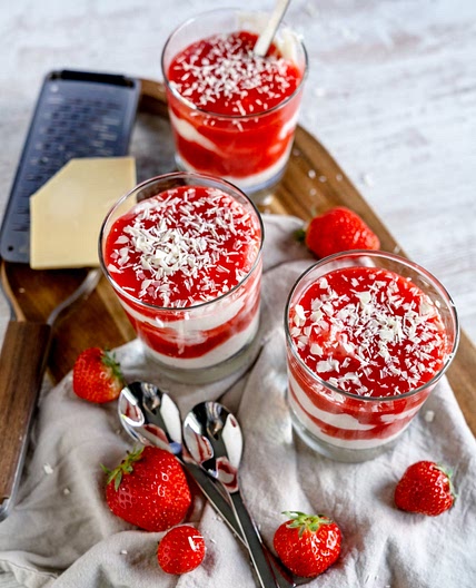 Spaghettieis-Dessert
