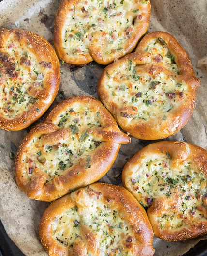 Flammkuchen Brezeln 