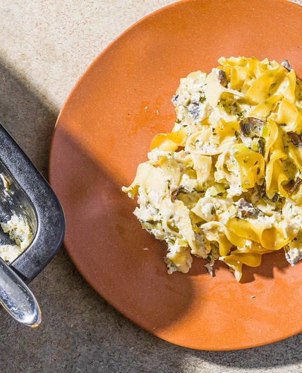 Noodle Kugel w/ leeks, mushrooms & goat cheese