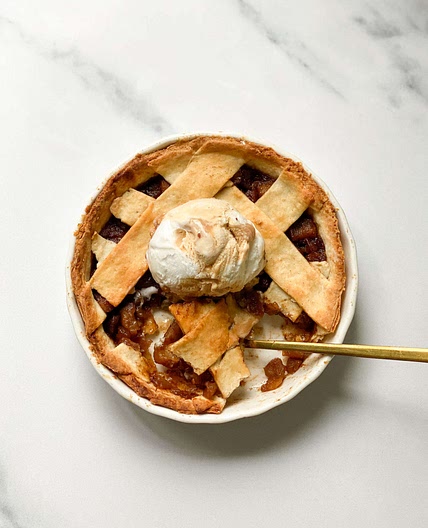 186 Calorie Apple Pie for One 