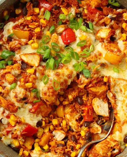 Mexican Chicken & Rice {One Pot}