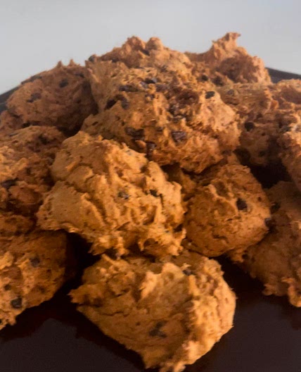 3 Ingredient Pumpkin Chocolate Chip Cookies