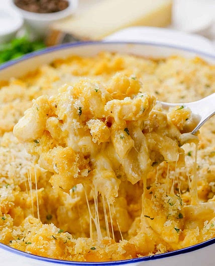 D'licious Macaroni & Cheese Casserole