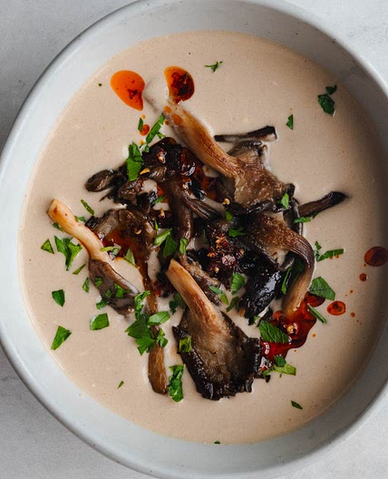 Easy Creamy Mushroom Soup (Vegan)