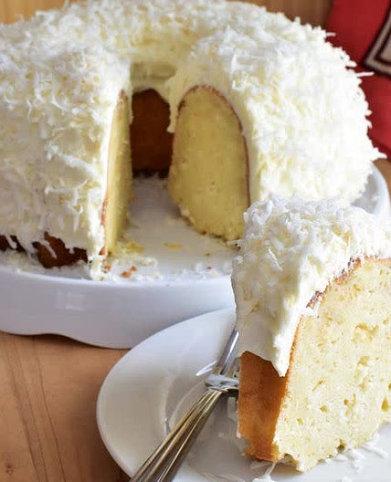 Coconut White Chocolate Cake (Tom Cruise's cake)
