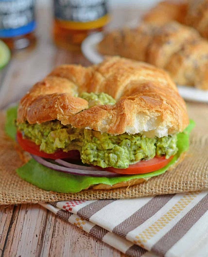Pesto Avocado Chicken Salad