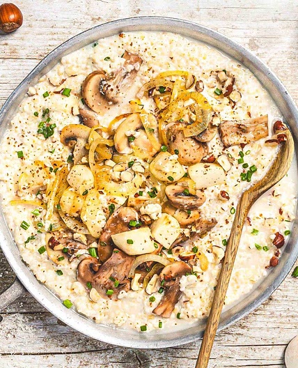 Boulgour façon risotto aux champignons, topinambours et ciboulette
