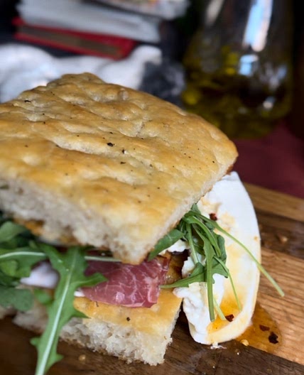 Cheesy Pesto Focaccia Bread