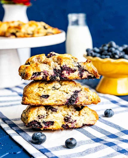 Starbucks Blueberry Scones (Copycat Recipe)