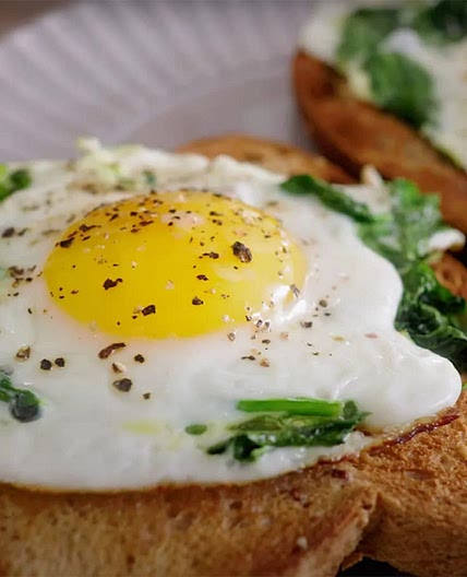 Spinach Fried Egg