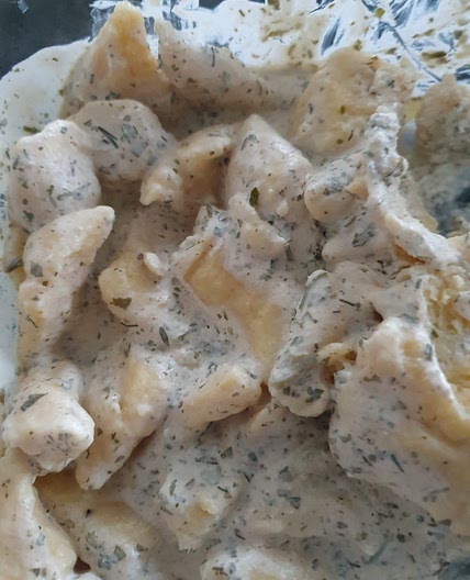 Gnocchi selbstgemachte mit Käsesoße