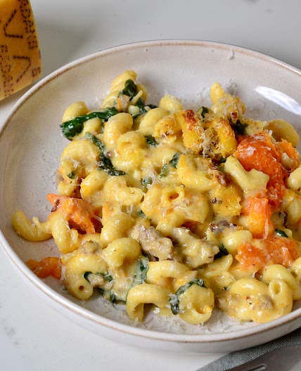 ITALIANO - Pasta al forno con zucca, salciccia e spinaci