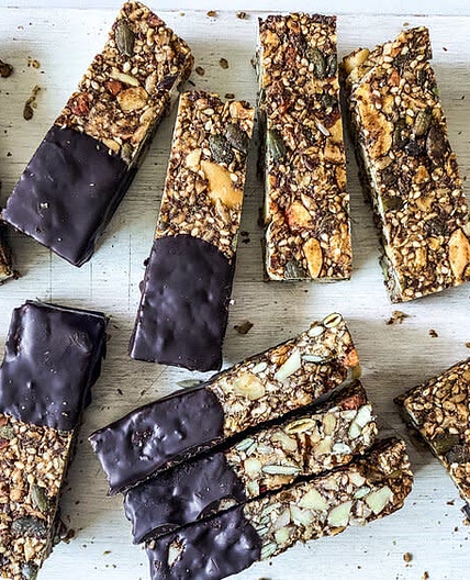 Chocolate Nutty Granola Bars