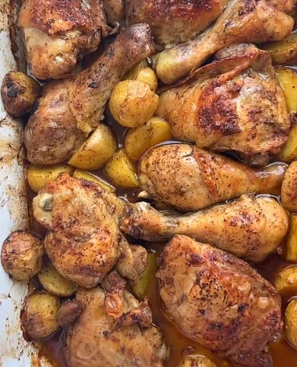 Lebanese Lemon Chicken & Potatoes 