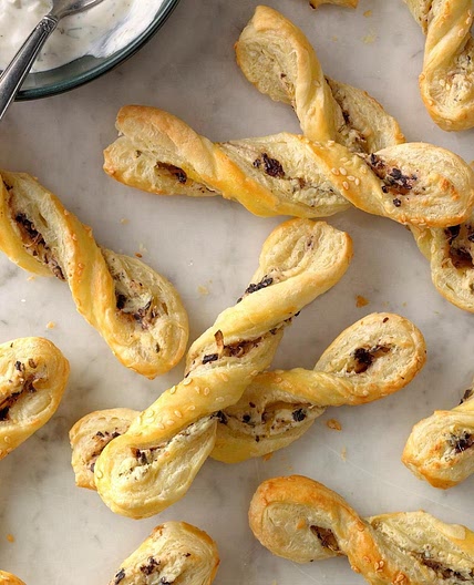 Air-Fryer Greek Breadsticks