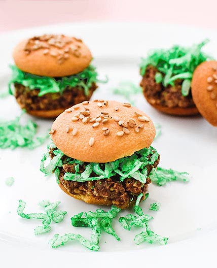 No-Bake Hamburger Cookies